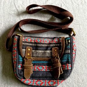 American Eagle crossbody bag